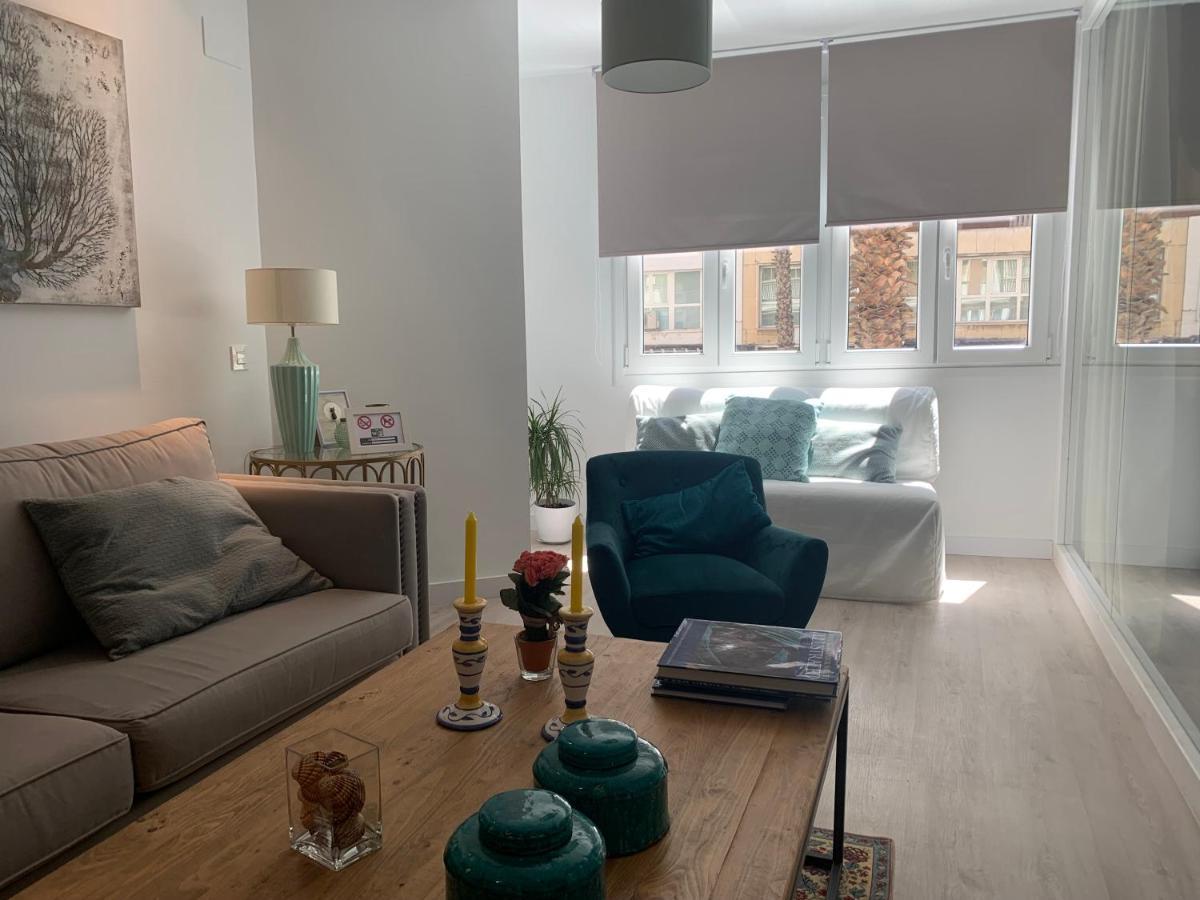 Nuevo Apartamento Lujo Playa Malagueta-Centro มาลากา ภายนอก รูปภาพ